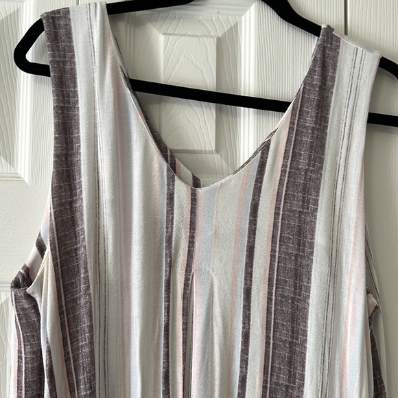 Super cute and comfortable summer dress with pockets - Picture 2 of 4